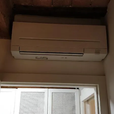 Isi 29 Apartment *