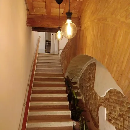 Isi 29 Apartment *