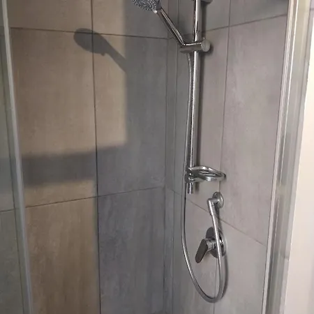 Isi 29 Apartment