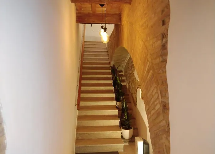 Isi 29 Appartamento Jesi